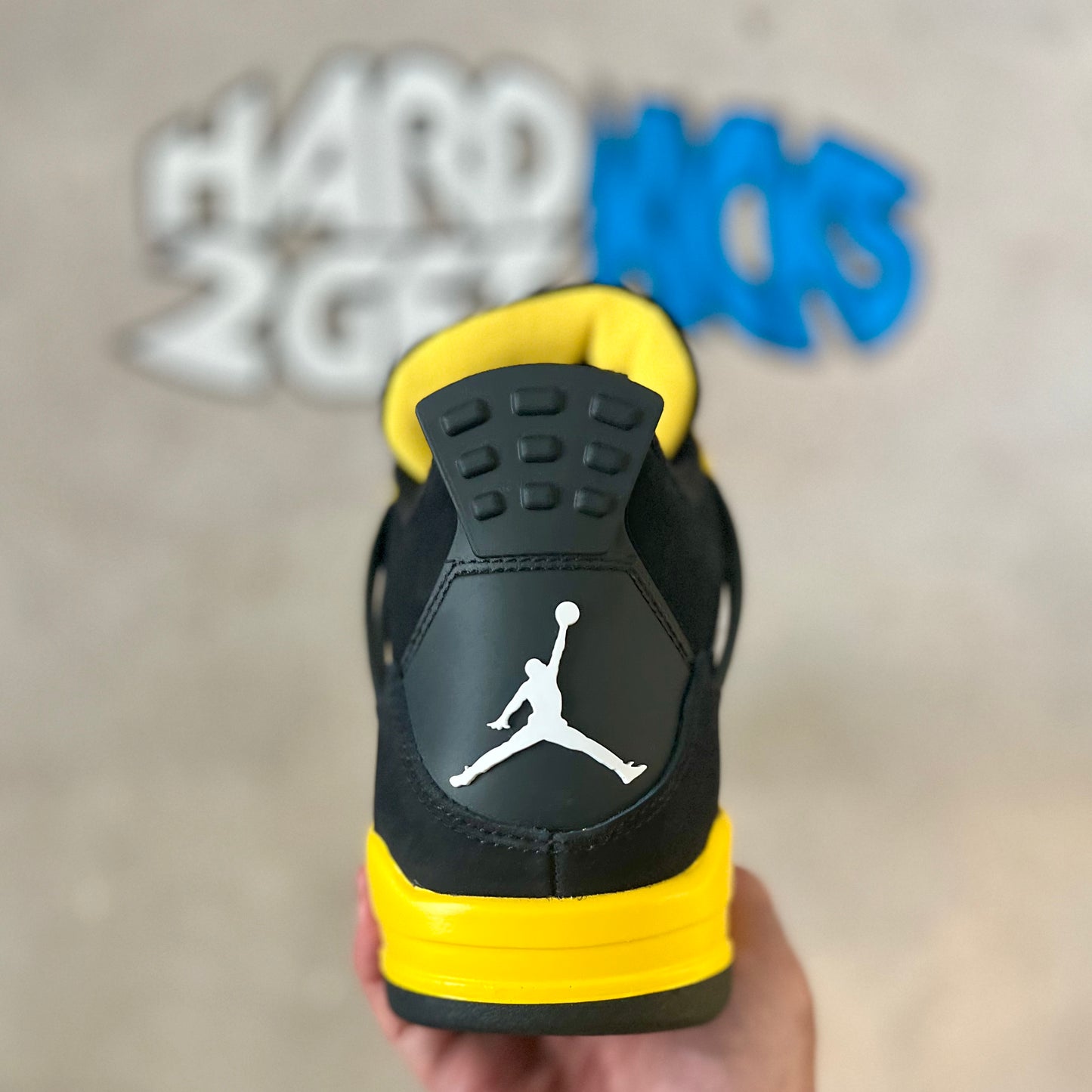 Air Jordan 4 Retro - Yellow Thunder