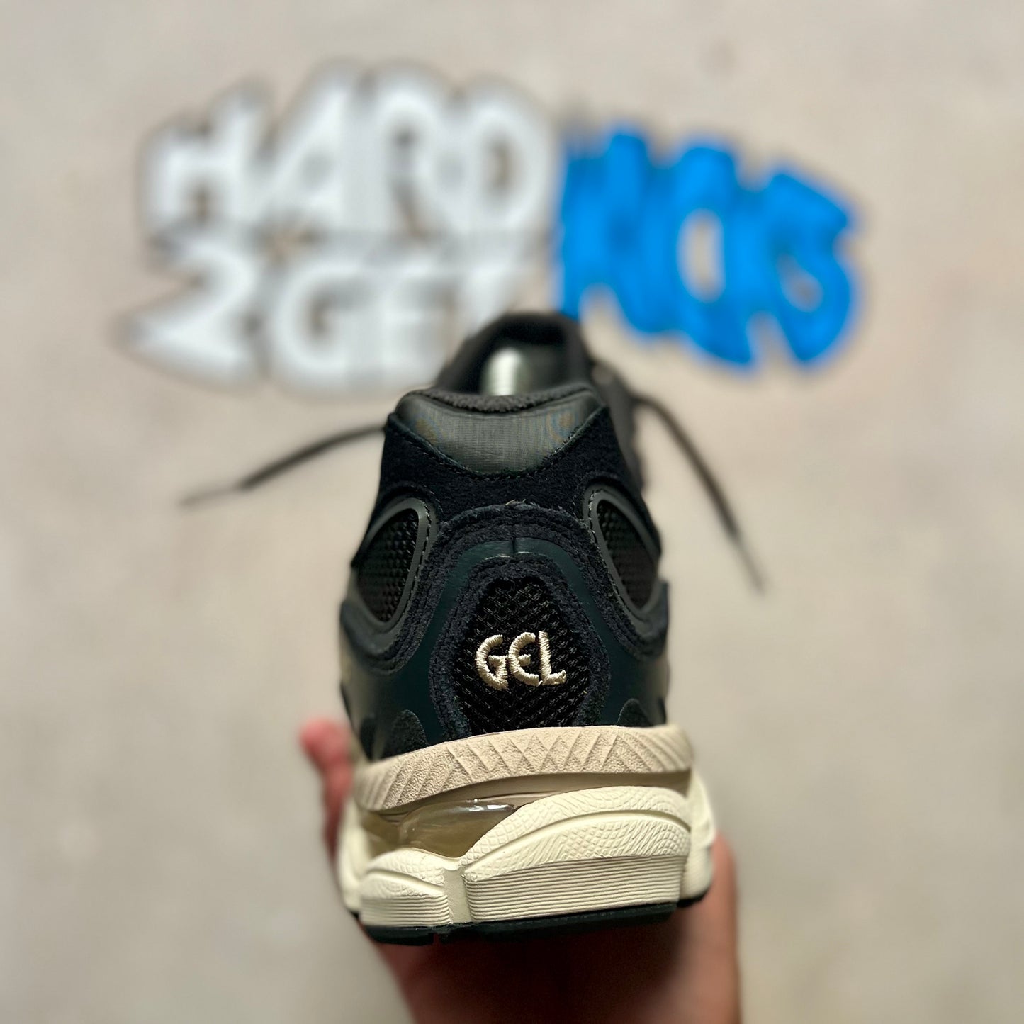 Asics Gel NYC - Black/Cream