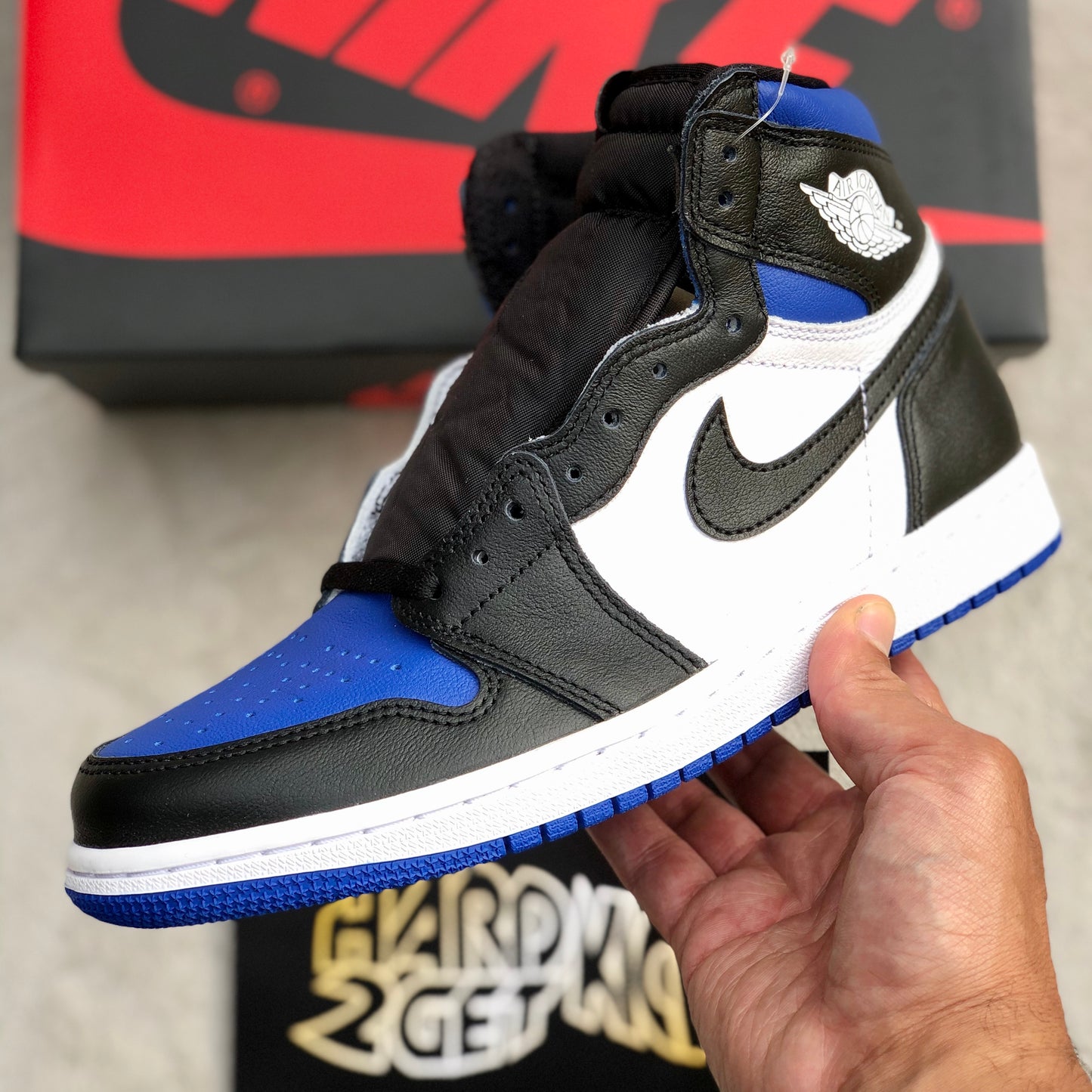 Air Jordan 1 Retro High OG - Royal Toe
