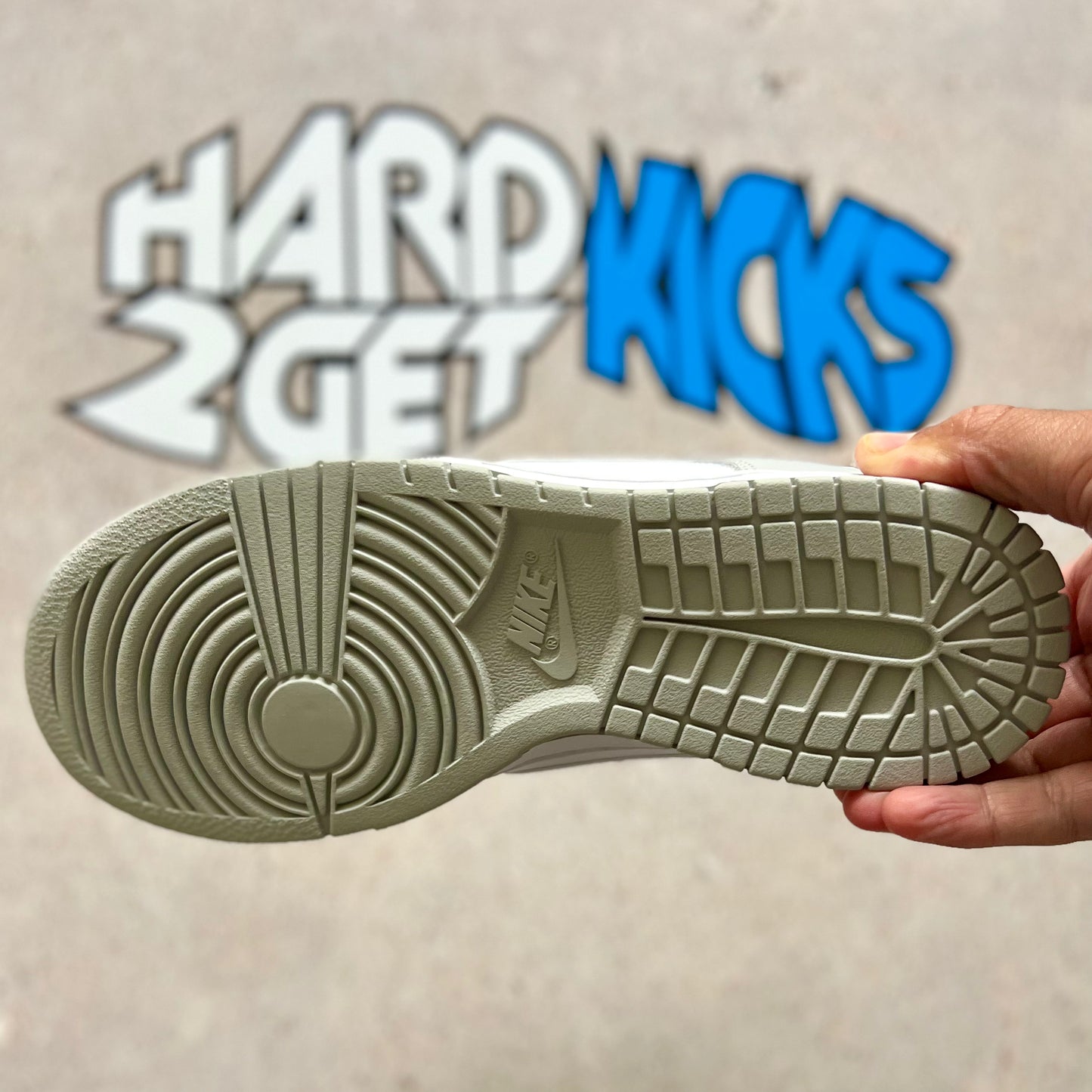 Nike Dunk Low SE - Lottery Grey