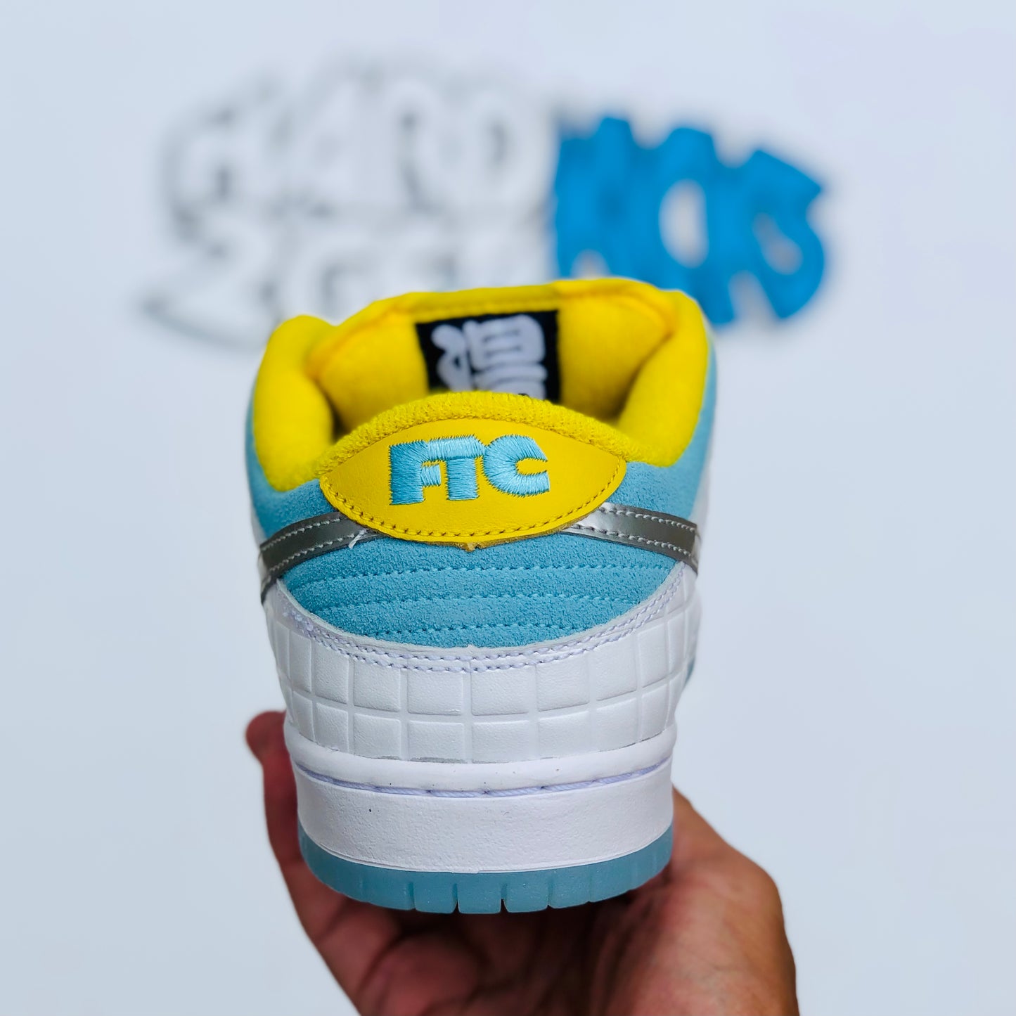 Nike SB Dunk Low Pro QS - FTC