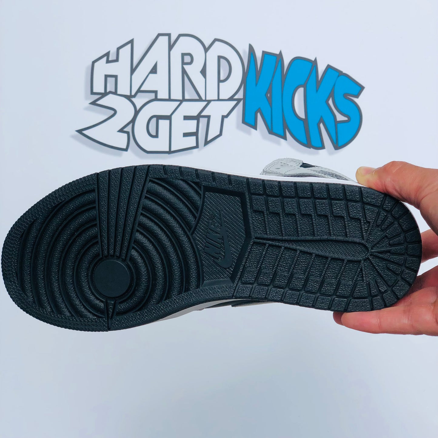 Air Jordan 1 Retro High OG - Shadow 2.0