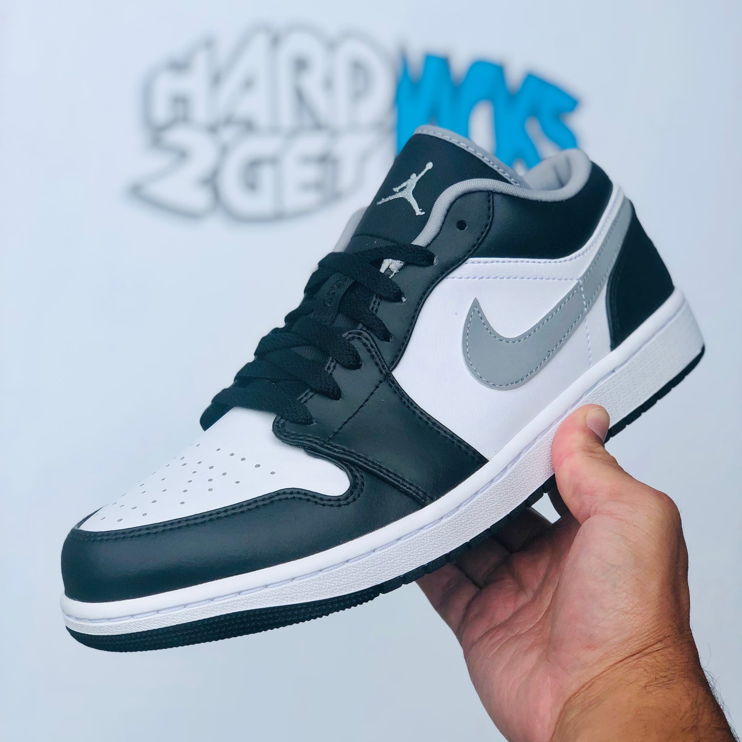 Air Jordan 1 Low - Shadow 3.0