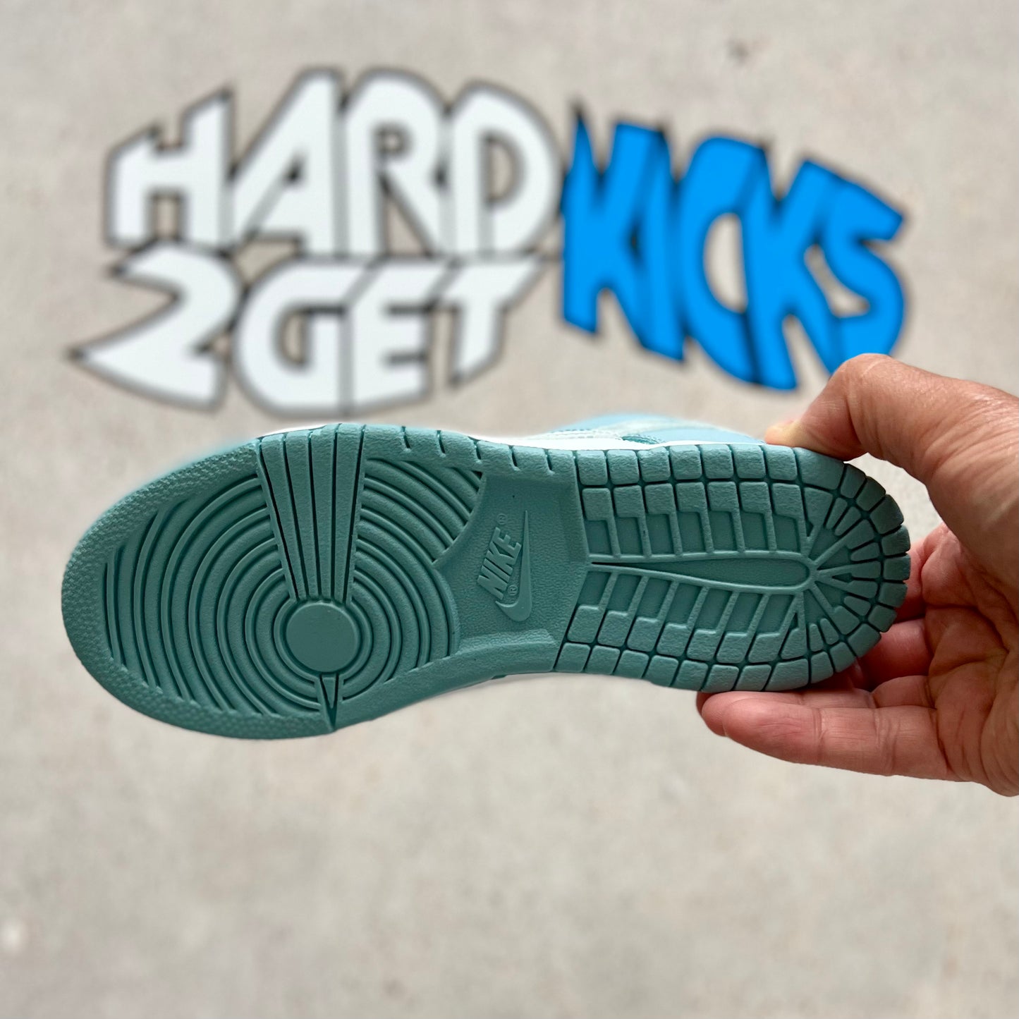 Nike Dunk Low PS - Aura Clear Swoosh