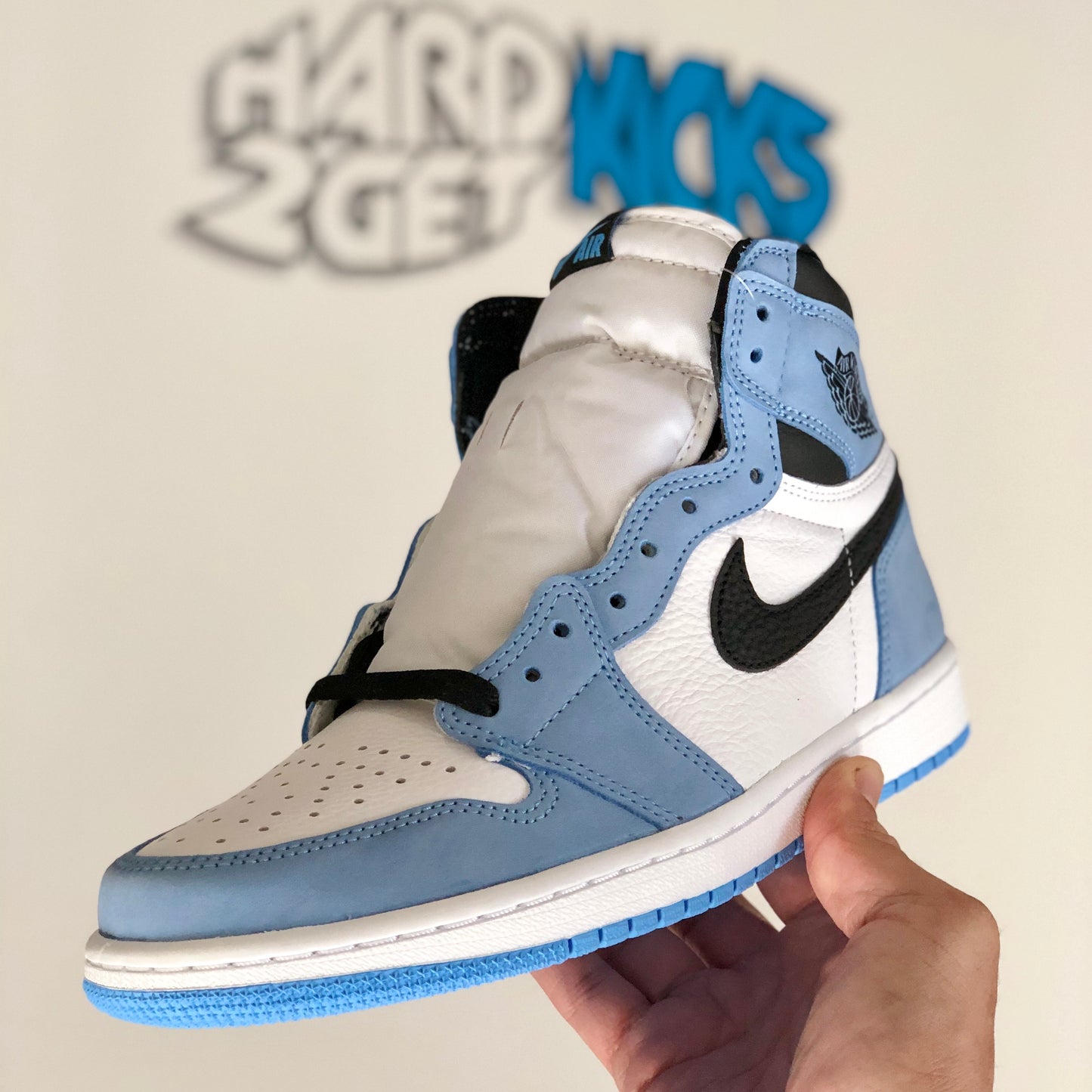 Air Jordan 1 Retro High OG - University Blue