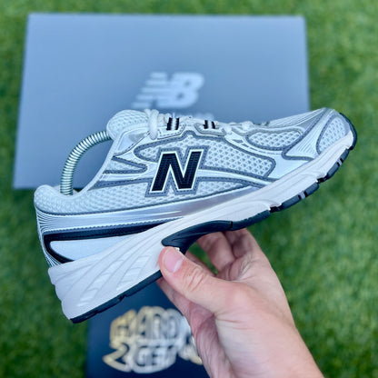 New Balance 740 - White/Black/Grey Synthetic