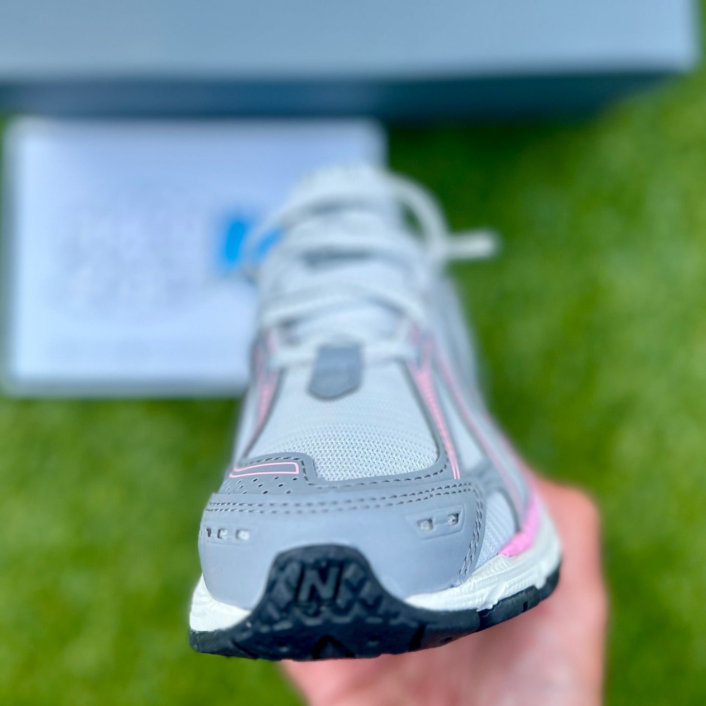 New Balance 1906R - Grey/Pink