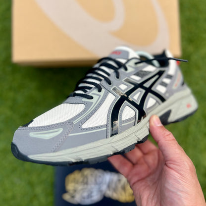 Asics Gel Venture 6 - Cream/Black