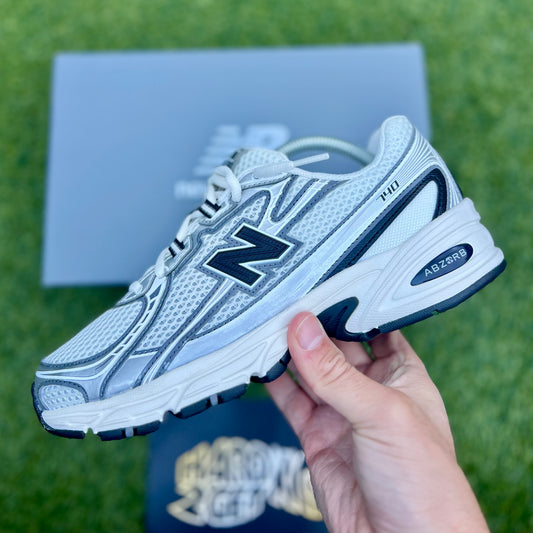 New Balance 740 - White/Black/Grey Synthetic