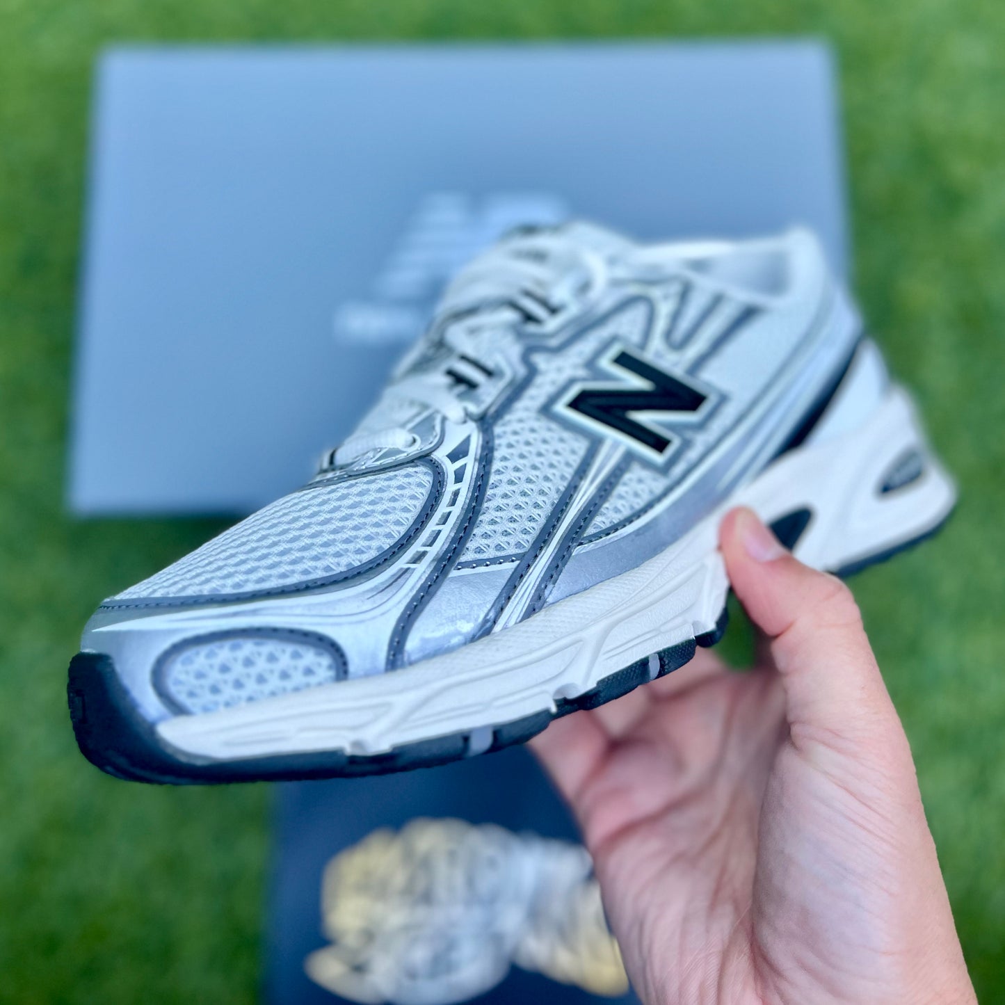 New Balance 740 - White/Black/Grey Synthetic