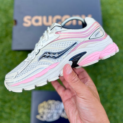 Saucony Progrid Omni 9 - Eggshell/Touch Creme