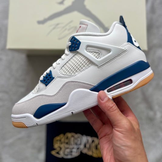 Nike SB Air Jordan 4 Retro SP - Navy