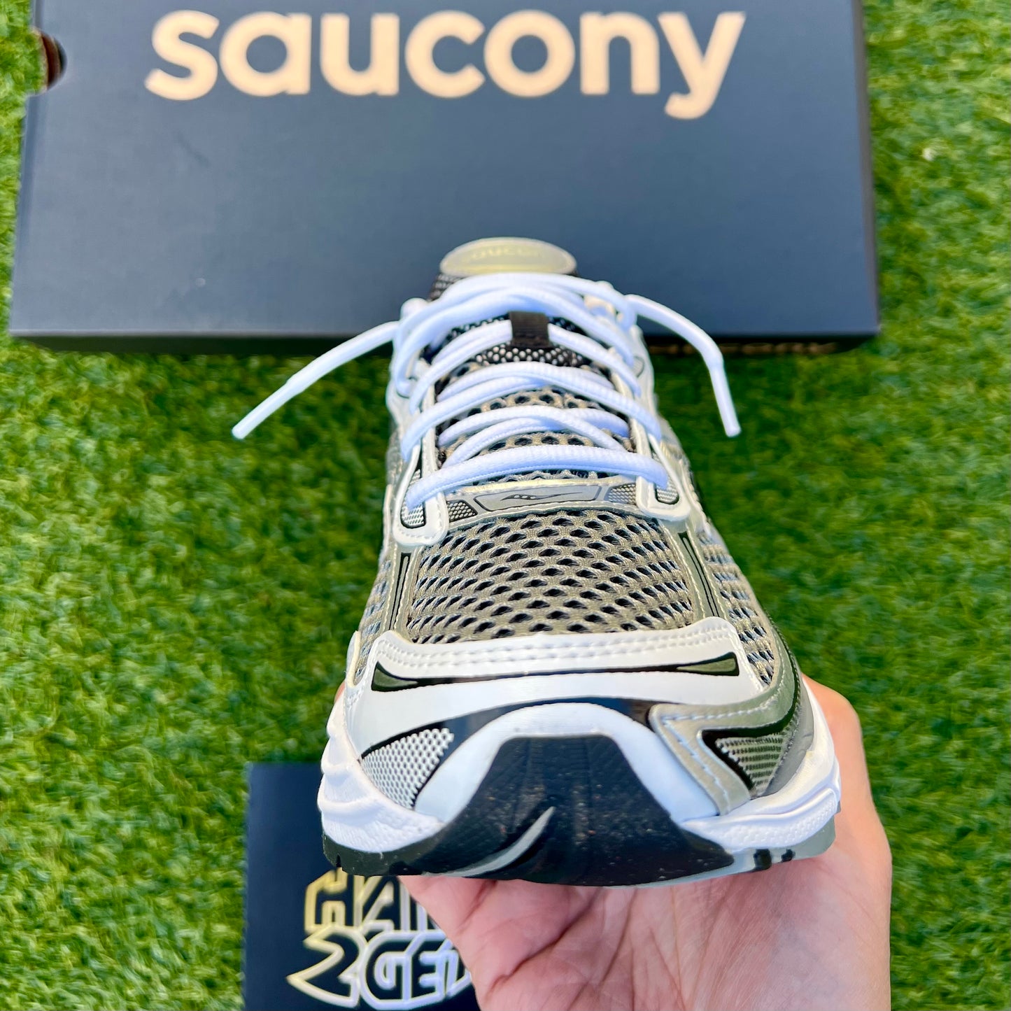 Saucony Progrid Omni 9 - Grey/Silver