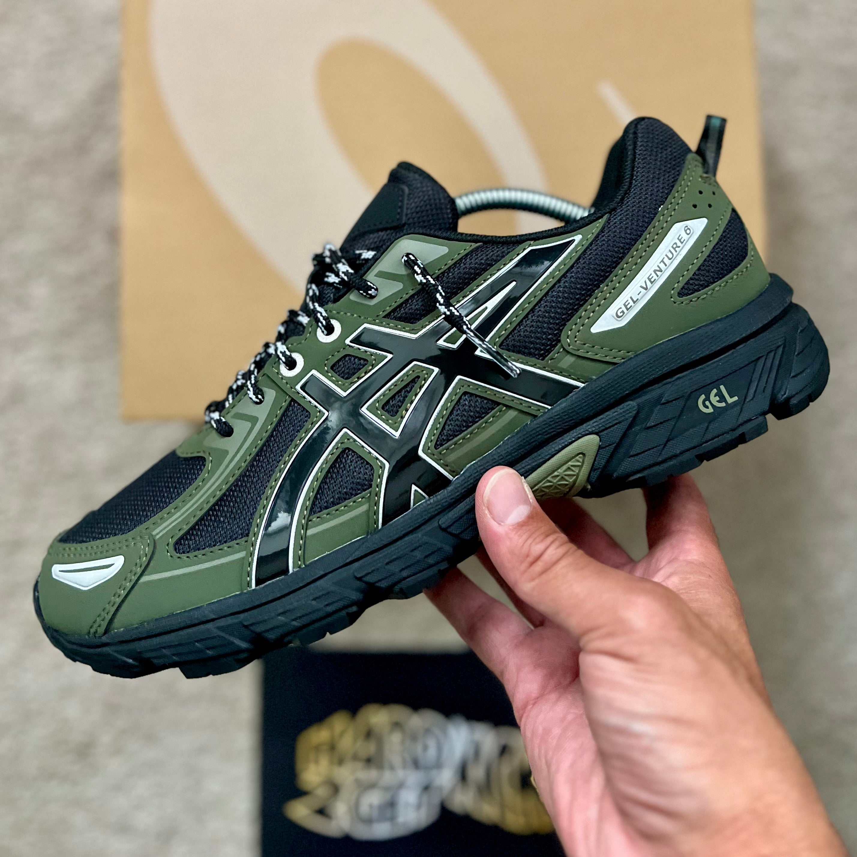 Asics Gel Venture 6 - Black/Pure Silver – Hard2getkicks