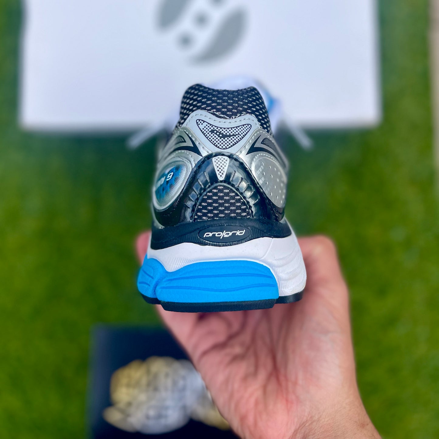 Saucony Progrid Omni 9 - Silver/Royal Blue