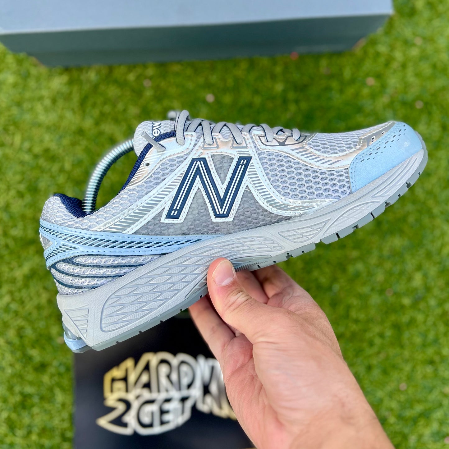 New Balance 860 Milky Way - Arctic Grey