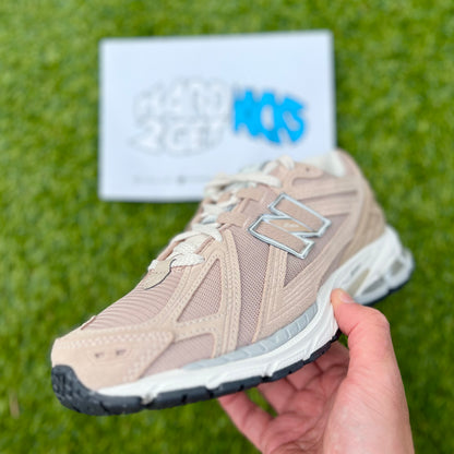 New Balance 1906R - Cream Mindful Grey