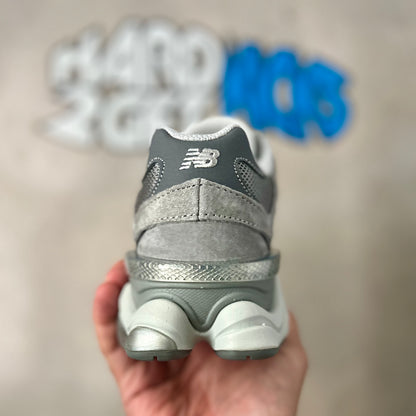 New Balance 9060 - Shadow Grey