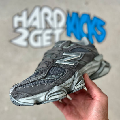 New Balance 9060 - Magnet