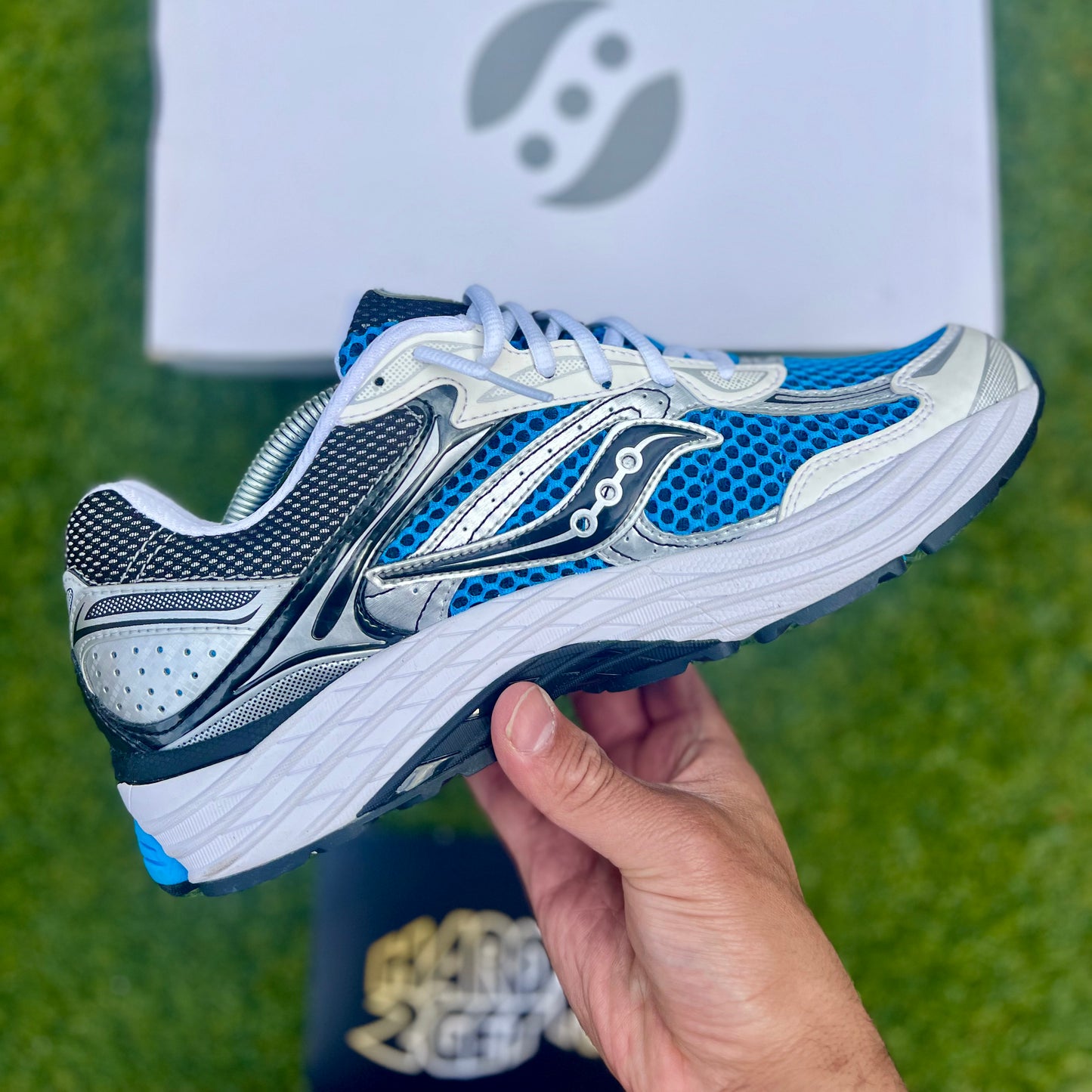 Saucony Progrid Omni 9 - Silver/Royal Blue