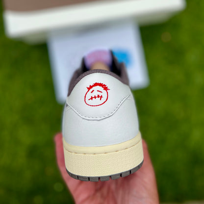 Travis Scott Air Jordan 1 Retro Low OG SP - Reverse Mocha