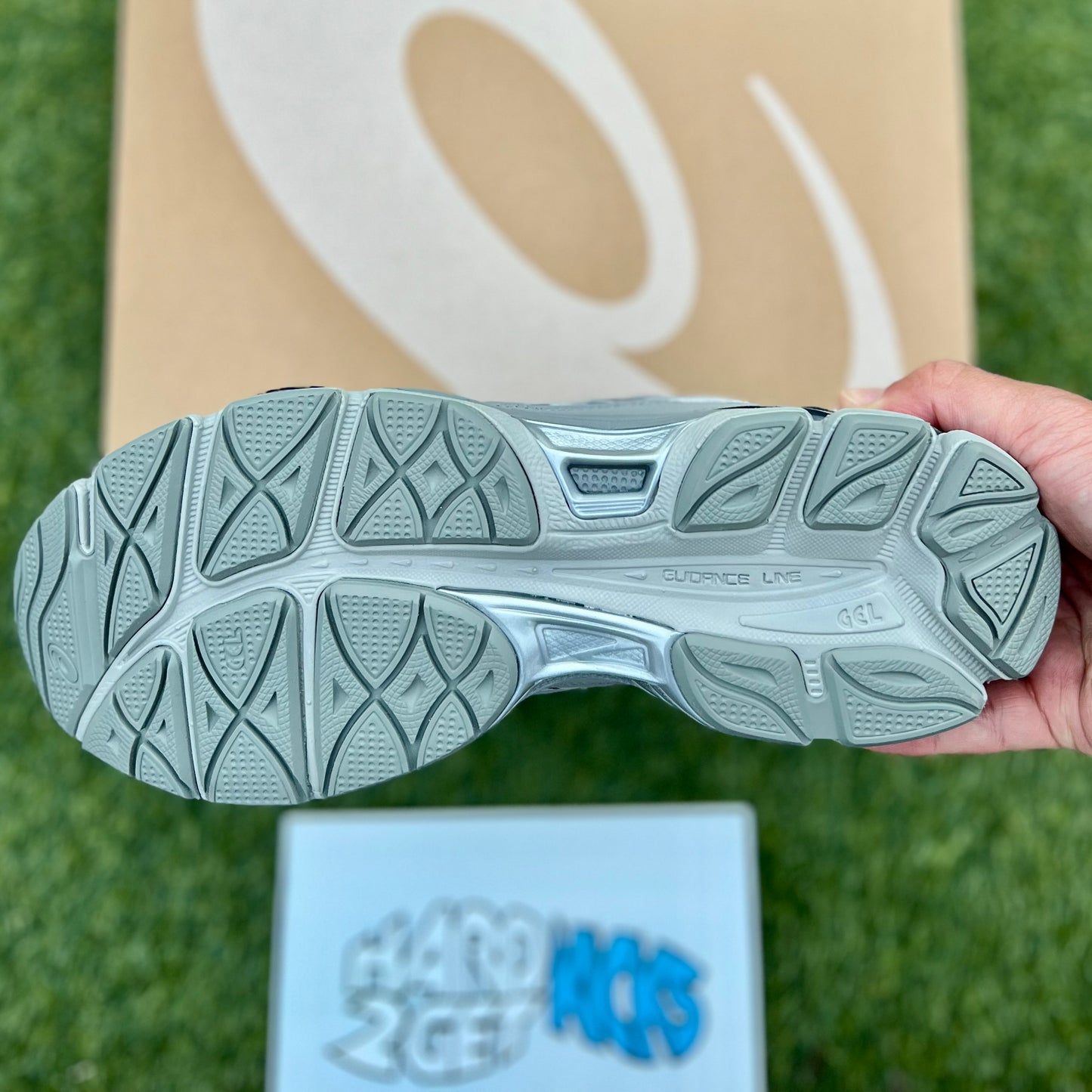 Asics Gel NYC RGD - Cement Grey