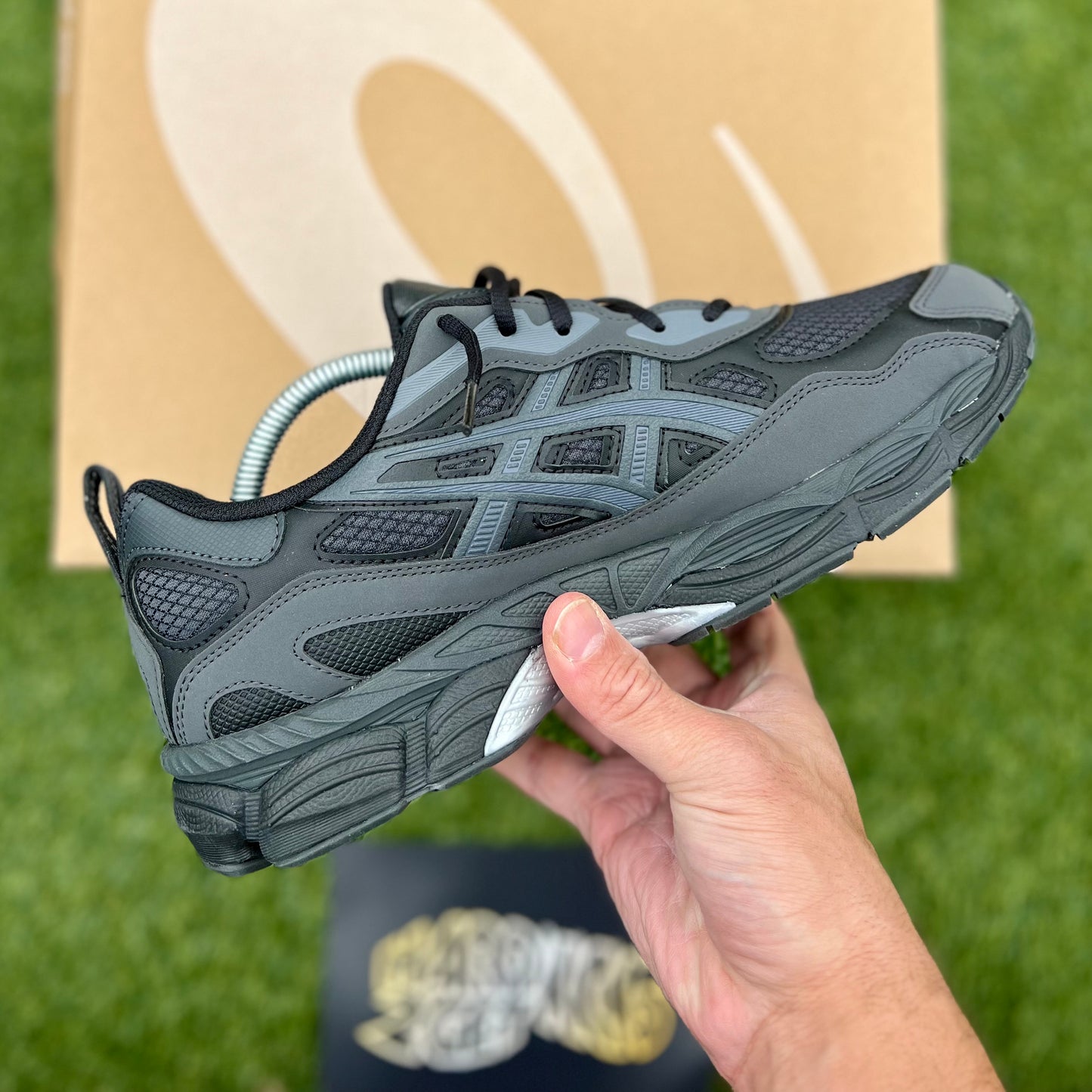 Asics Gel NYC RGD - Black/Graphite