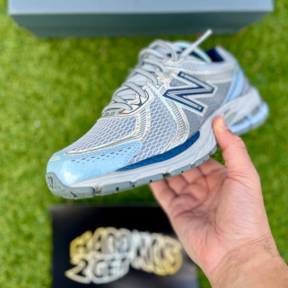 New Balance 860 Milky Way - Arctic Grey