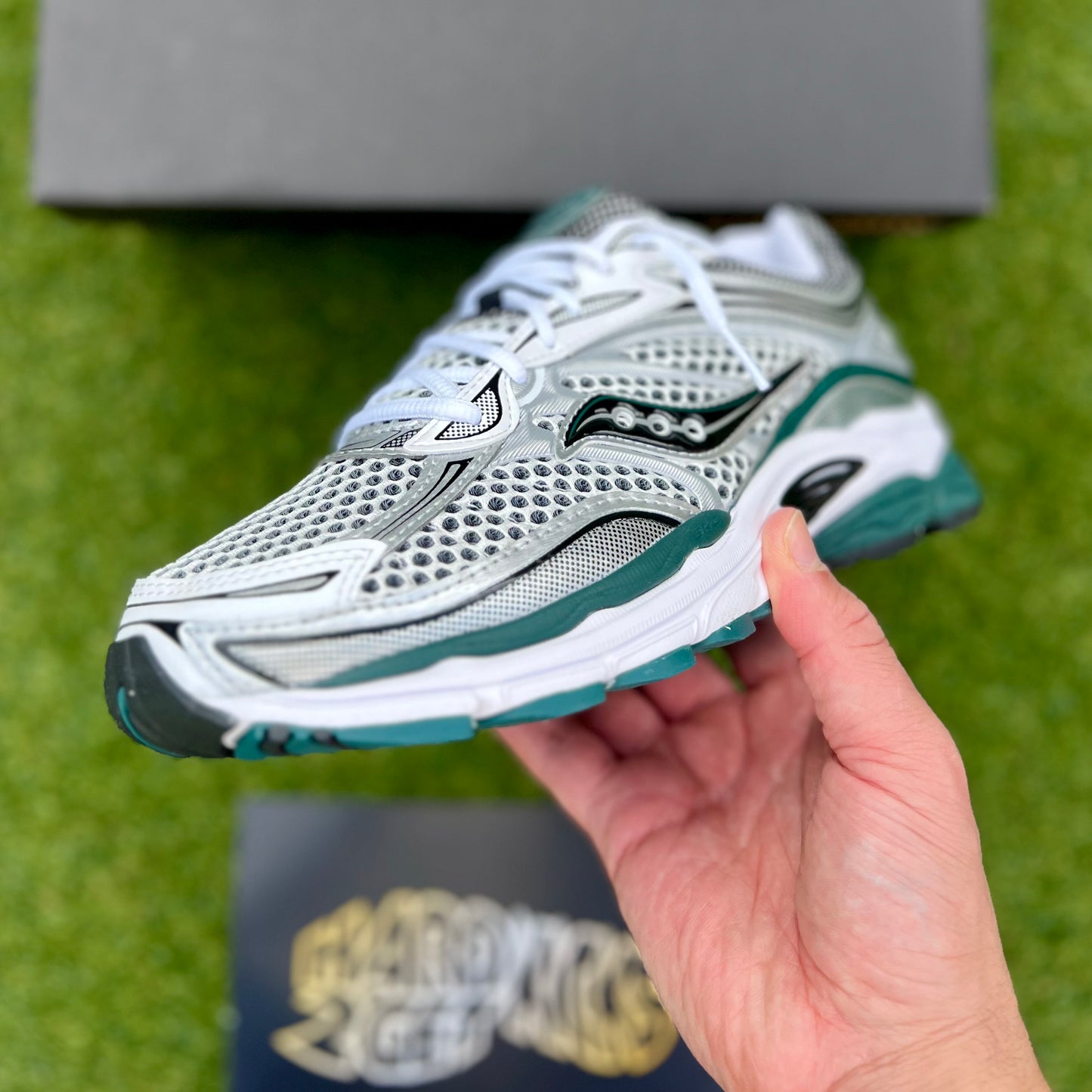 Saucony Progrid Omni 9 - Pine Green