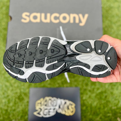 Saucony Progrid Omni 9 - White/Cadet