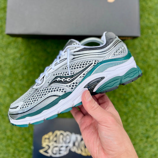 Saucony Progrid Omni 9 - Pine Green