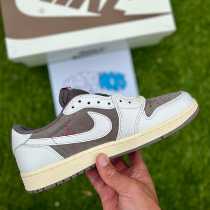 Travis Scott Air Jordan 1 Retro Low OG SP - Reverse Mocha