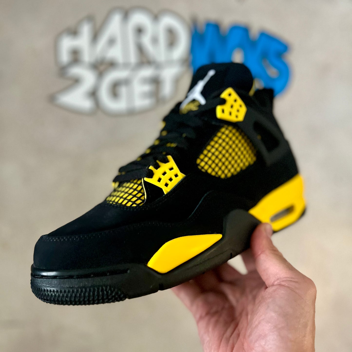 Air Jordan 4 Retro - Yellow Thunder