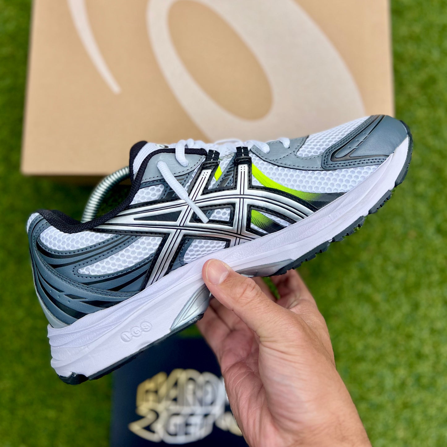 Asics Gel Sekiran - White/Pure Silver