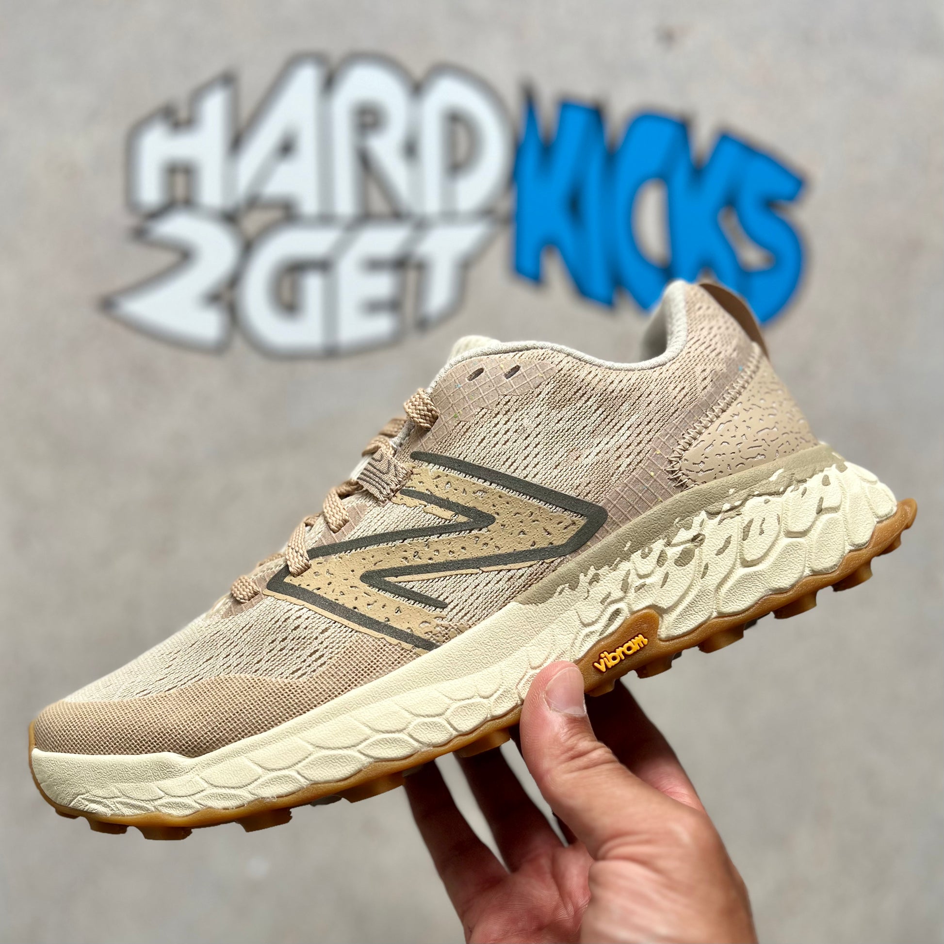 New balance deals fresh foam beige