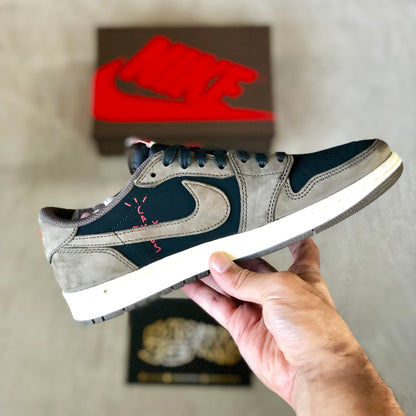 Travis Scott Air Jordan 1 Retro Low OG