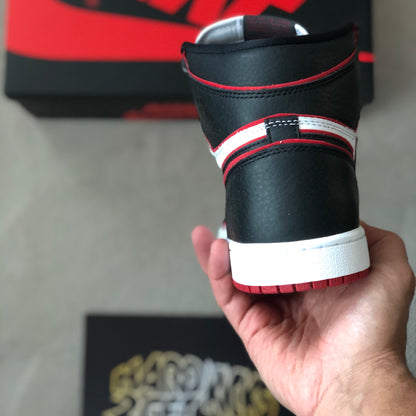 Air Jordan 1 Retro High OG - Bloodline