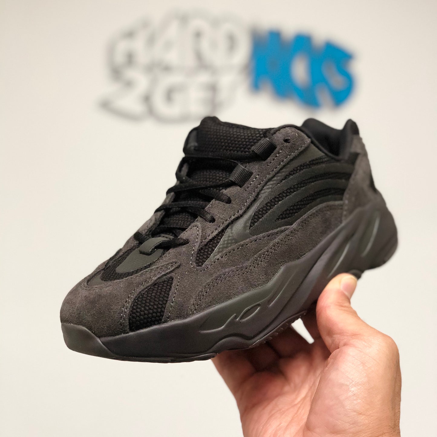 Yeezy Boost 700 V2 Kids - Vanta