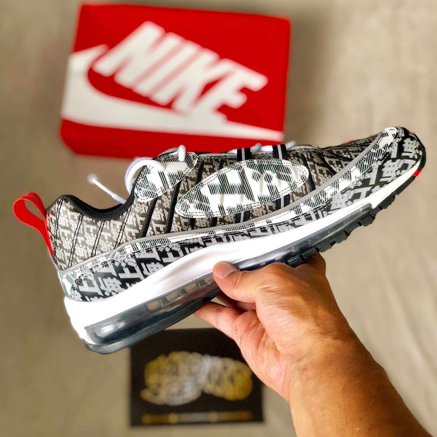 Nike Air Max 98 - Shanghai Marathon (China Exclusive)