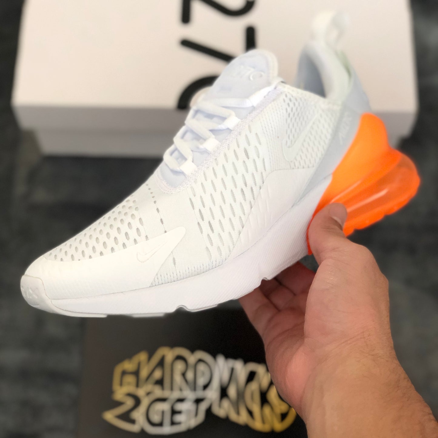 Nike Air Max 270 - White/Total Orange