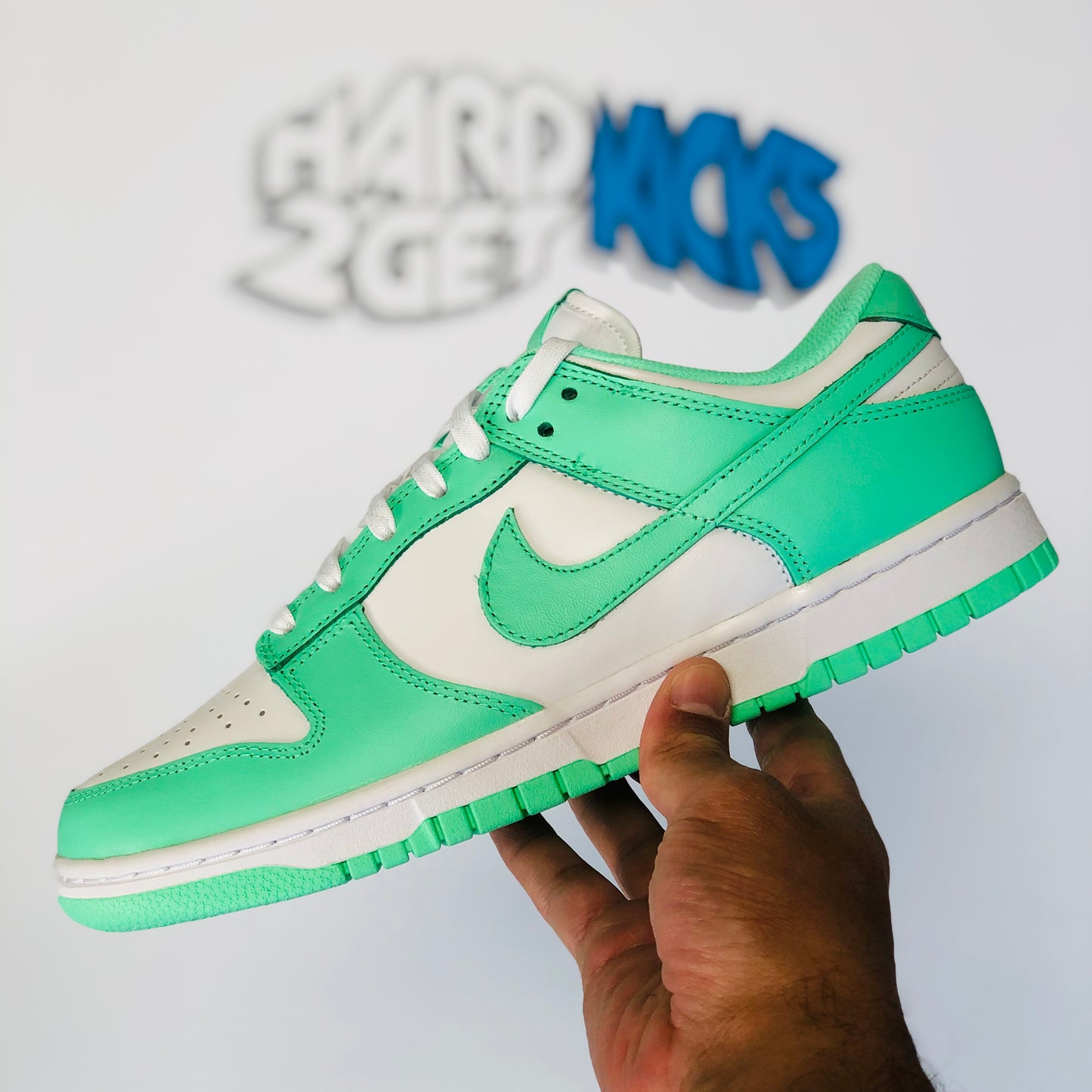 Wmns Nike Dunk Low - Green Glow