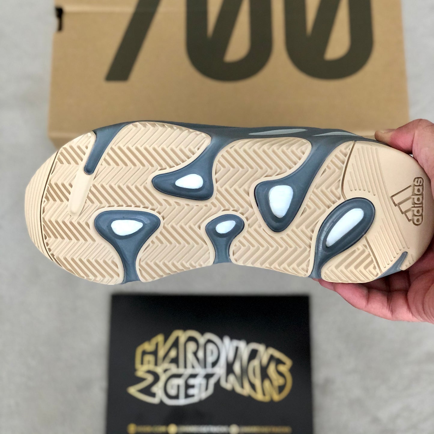 Yeezy Boost 700 - Teal