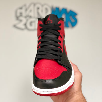 Air Jordan 1 Mid - Bred (Banned)