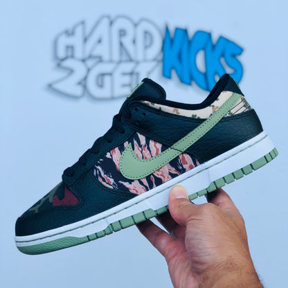 Nike Dunk Low SE - Black/Multi Camo