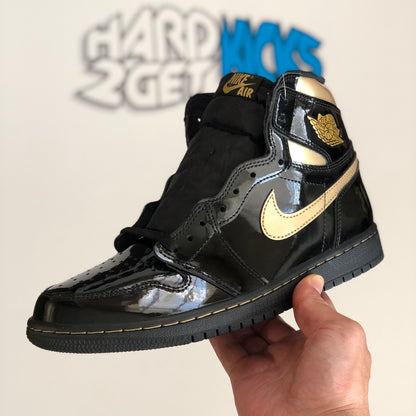 Air Jordan 1 Retro High OG - Black/Metallic Gold