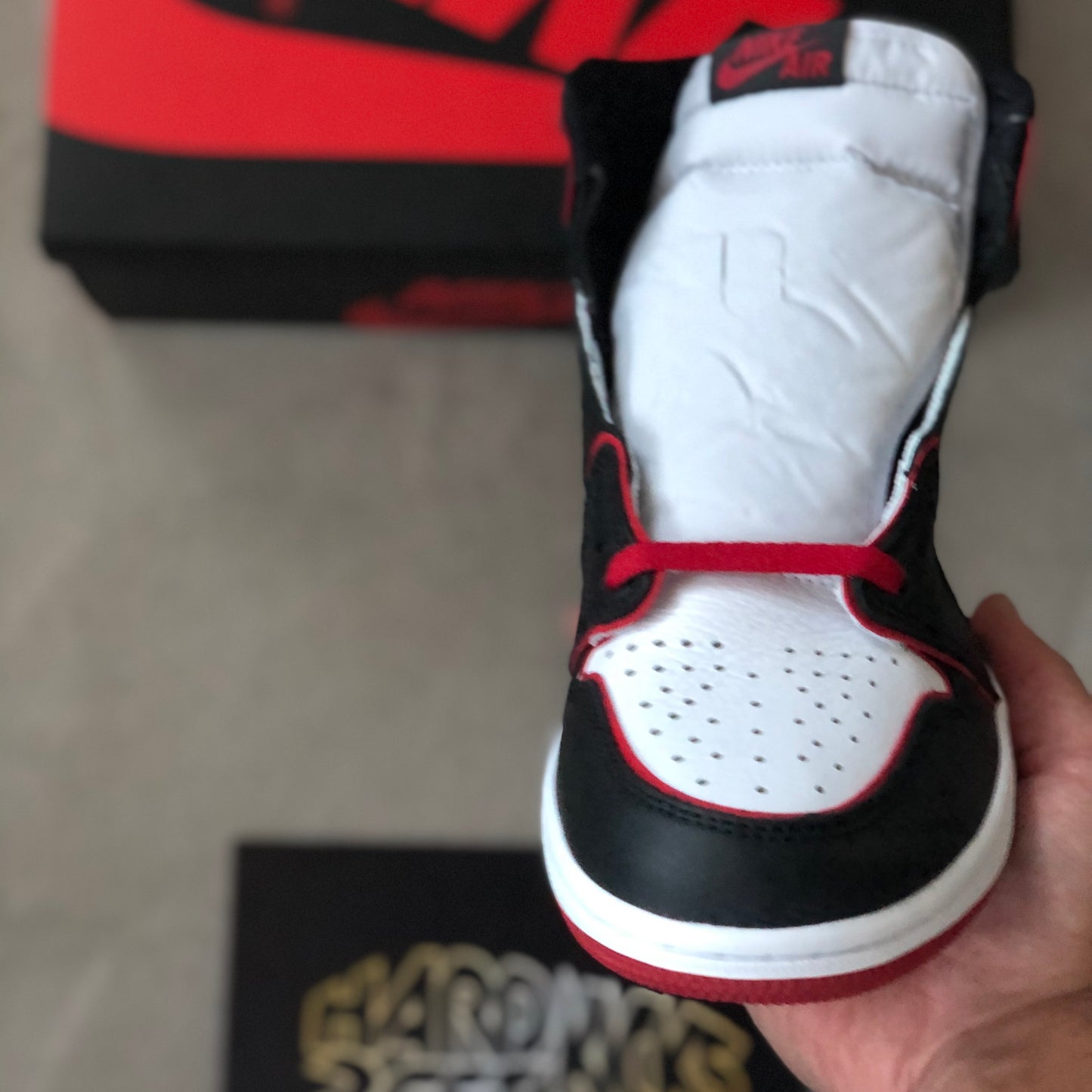 Air Jordan 1 Retro High OG - Bloodline
