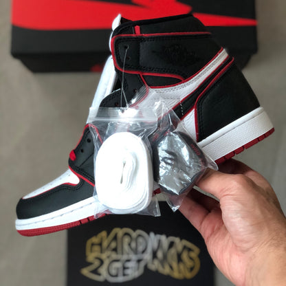 Air Jordan 1 Retro High OG - Bloodline