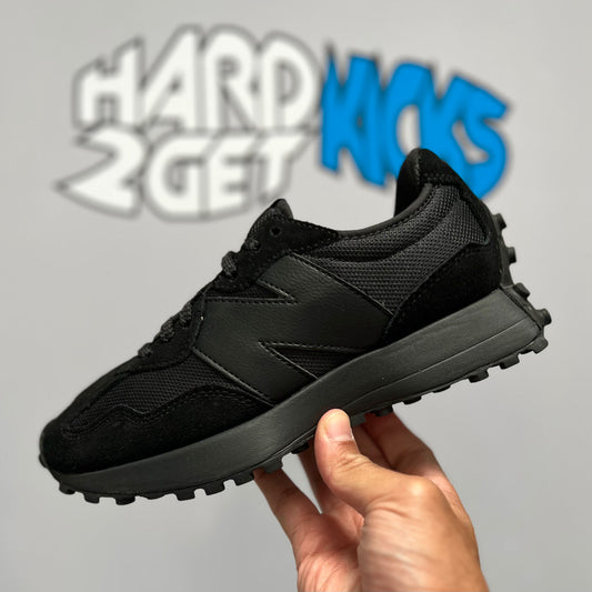 New Balance 327 - Black