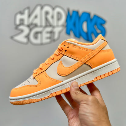 Wmns Nike Dunk Low - Peach Cream