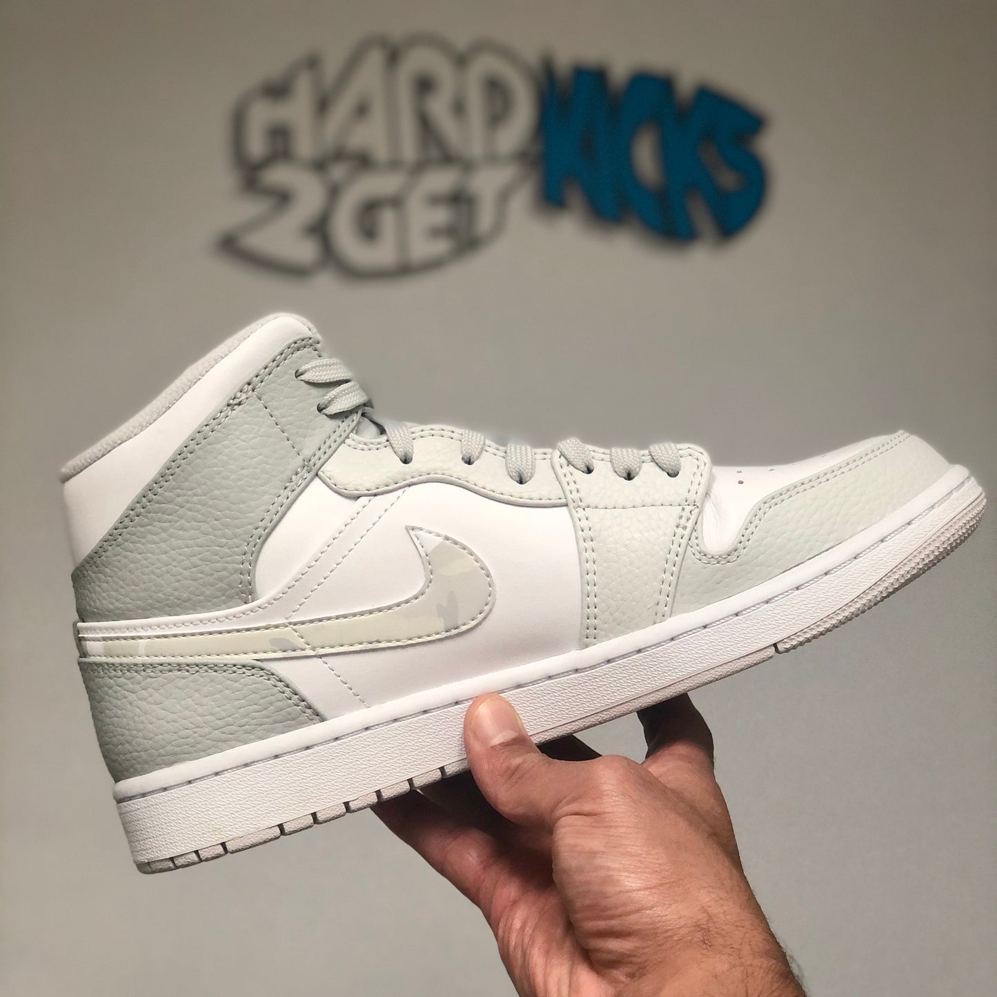Air Jordan 1 Mid - Grey Camo